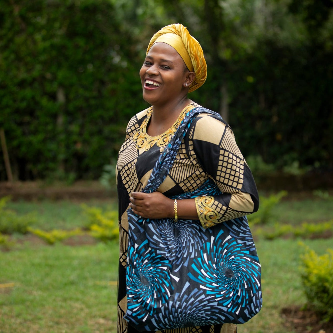 Compact Kitenge Tote Bag- "Blue Pinwheels"