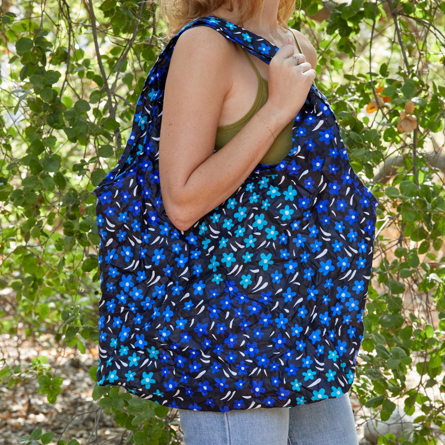 Compact Kitenge Tote Bag- "Blue Daisy"