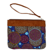Load image into Gallery viewer, Wristlet Purse- &quot;Inflorescence&quot;