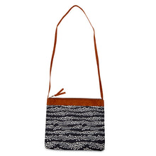 Load image into Gallery viewer, Crossbody Purse- &quot;Pebbles&quot;